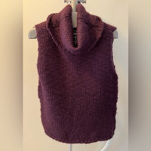New York & Company Sleeveless Cable Knit Burgundy Sweater